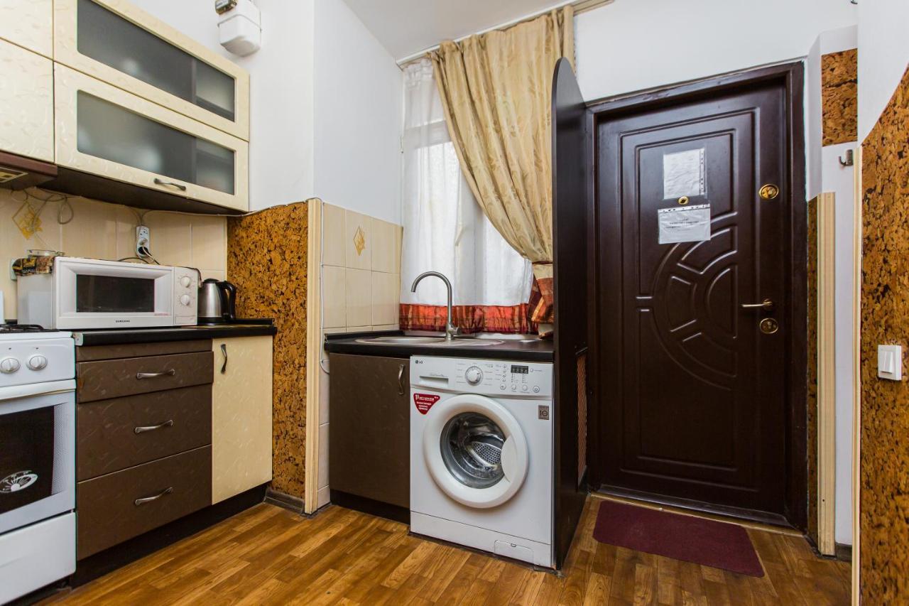 Квартира Подобово Біля Площі Ринок Вулиця Староєврейська 17 Lviv Bagian luar foto